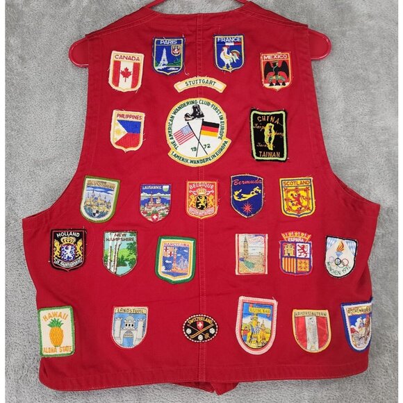 Angelica Vest Mens Size 44 Red International Countries Travel Patch Vintage